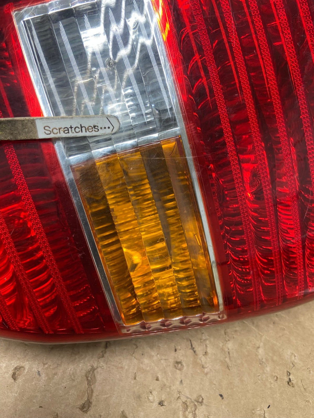 2005 to 2008 Kia Sportage Left Driver Side LH Side Tail Light AG1411 LK3