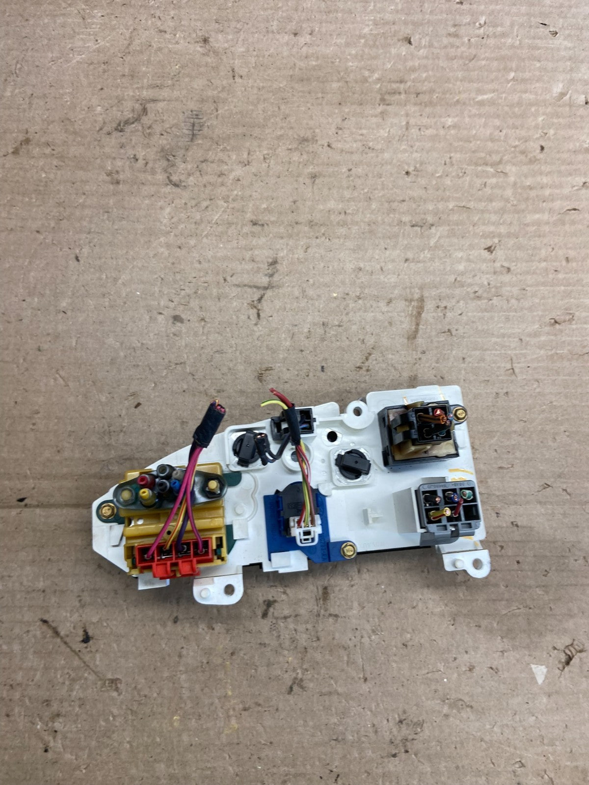 1997-2014 Ford Van Econoline E150 E250 Heater Climate Fan Control AH3831 DG4