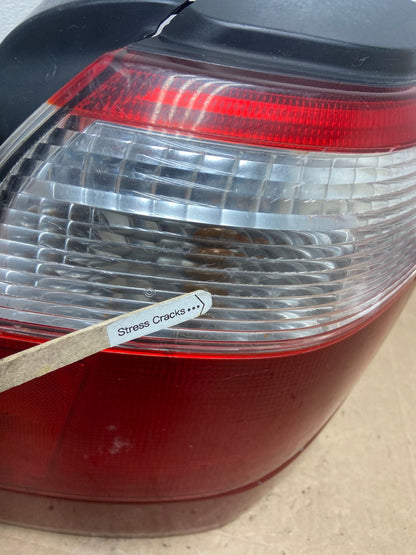 2001 - 2002 Subaru Forester Right Passenger RH Side Tail Light AE6067 LK4