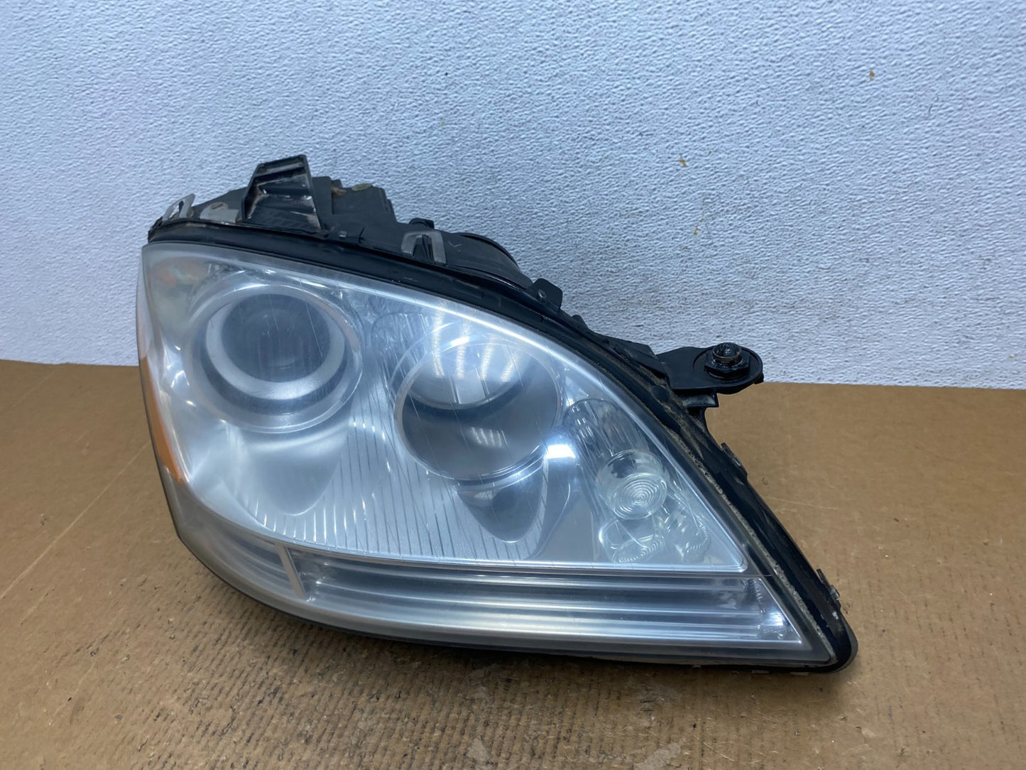 Halogen 2006-2009 Mercedes-Benz ML Class Right Passenger Headlight AE1623 DW1