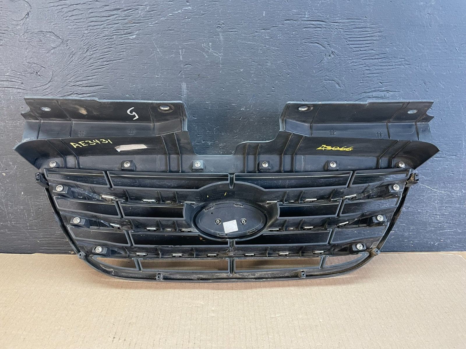 2010 Hyundai Elantra Front Upper Grille Grill AE3431 DG3