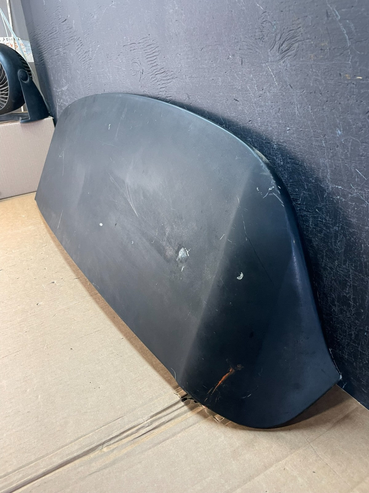 2004-2009 Lexus RX330 RX350 Rear Trunk Tail Gate Lift Gate Spoiler OE AE8383 DG1