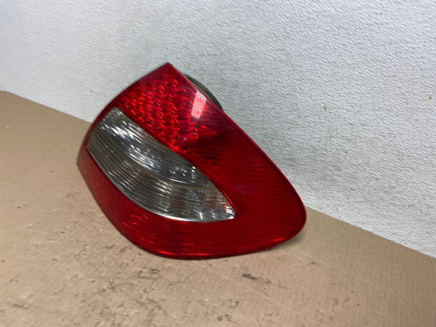 LED 2007 - 2009 Mercedes E E320 E500 Sedan Right Passenger Tail Light AG6546 LK1