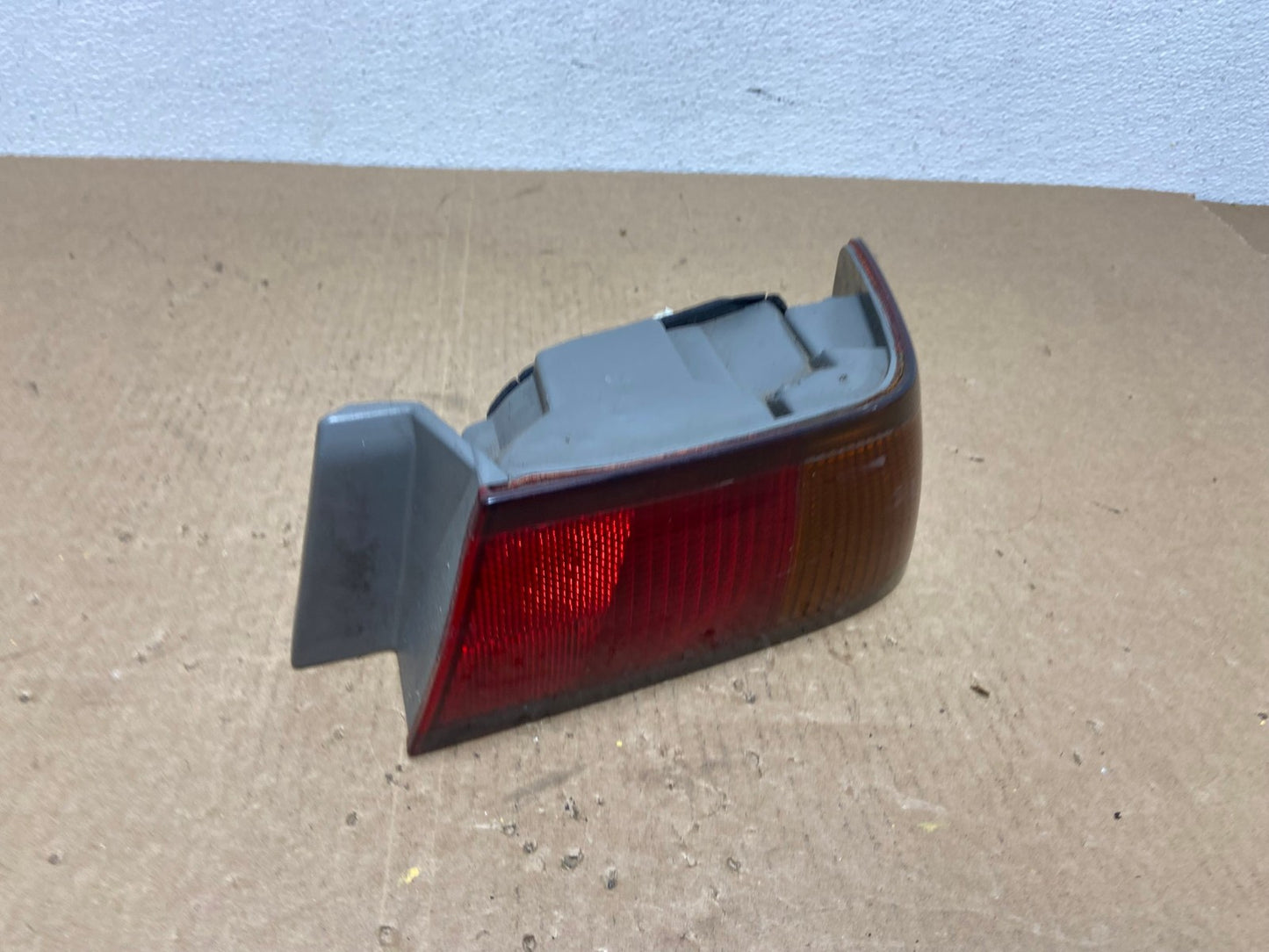 1997 1998 1999 Toyota Camry Tail Light Right Passenger Rh Side Oem AC1243 LK2