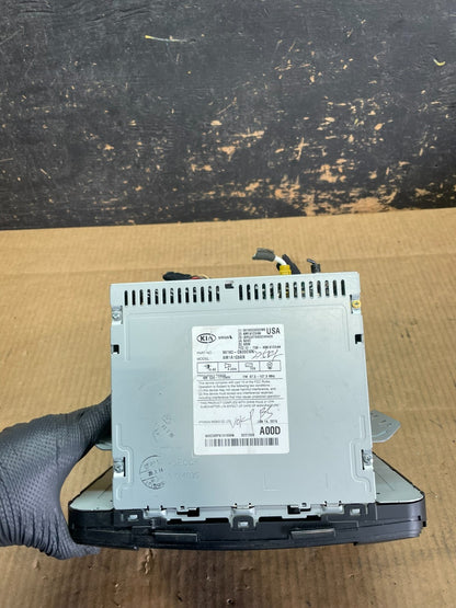 2016 to 2018 Kia Sorento AM/FM CD Radio Screen Display aa9247 DG4
