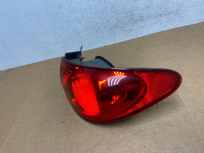 2007 to 2010 Hyundai Elantra Sedan Right Passenger Side Tail Light AE2958 LK1