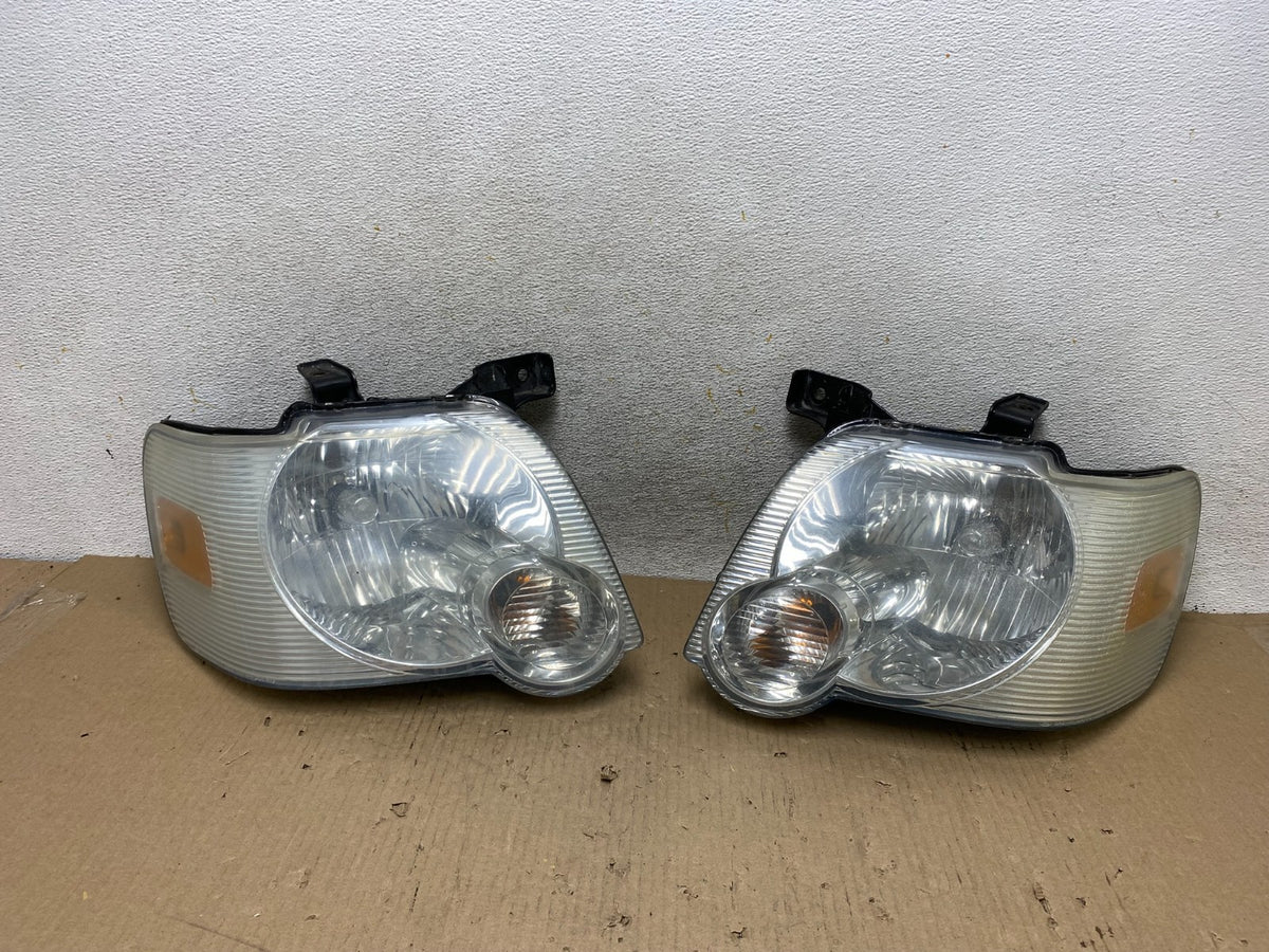2006 2007 2008 2009 2010 Ford Explorer Left+Right Set Headlights AH5849 DW0
