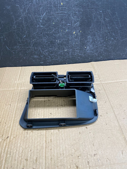 2010-2017 Volvo XC60 Radio Screen Bezel Center Dash Vent Hazard Switch ac9470 DG4