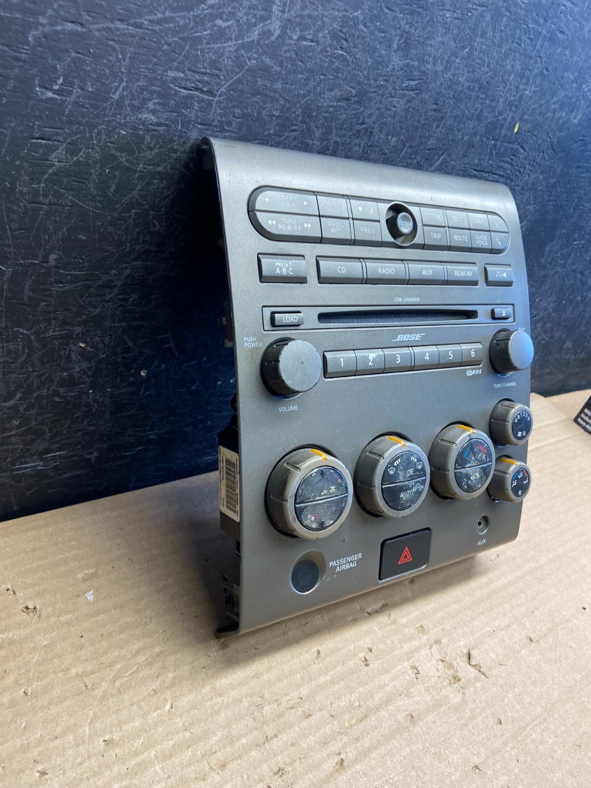 2004-2007 Nissan Armada Bose Radio CD Player A/C Climate Control AG0224 DG4