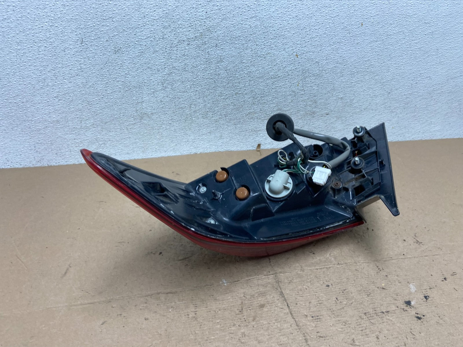 2015 to 2019 Infiniti Q70 Left Driver LH Side Tail Light AF5152 DG4