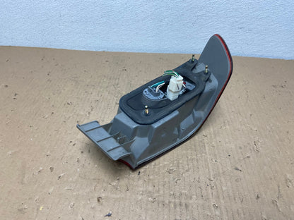 1997 - 1999 Toyota Camry Tail Light Right Passenger Rh Side OEM AB6743 LK3