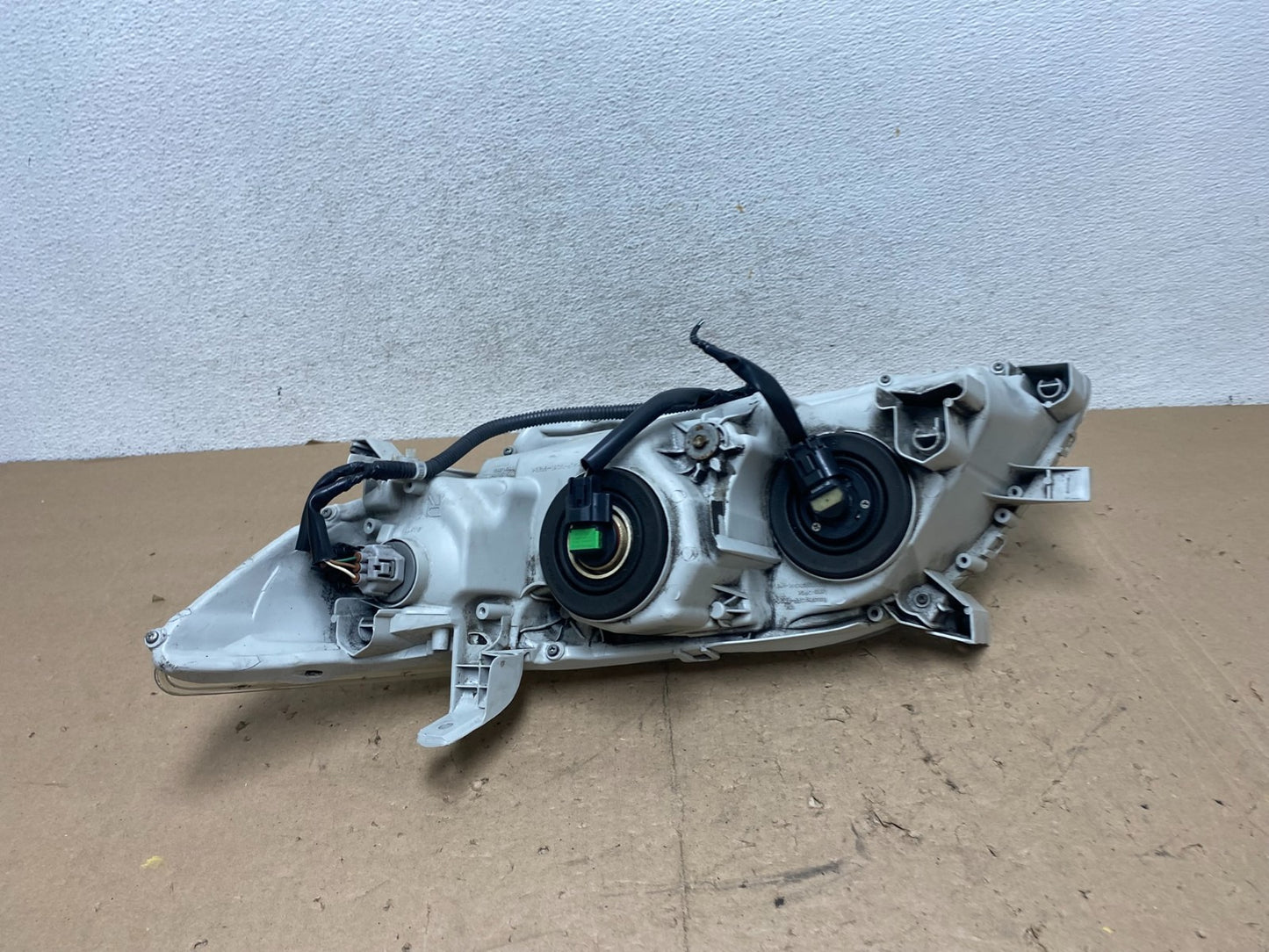 2007 - 2009 Toyota Camry Halogen Right Passenger Headlight AG5544 DW5