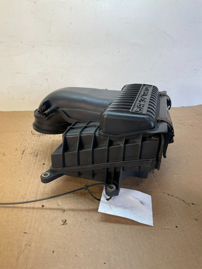 2004-2008 Ford F150 5.4L 3V Engine Air Intake Cleaner Filter Box AG7614 DG2