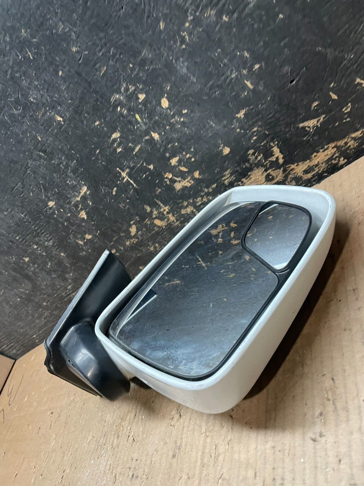 2015 2018 Chevrolet City Express Right Driver Right Side View Mirror Y6400 DG10