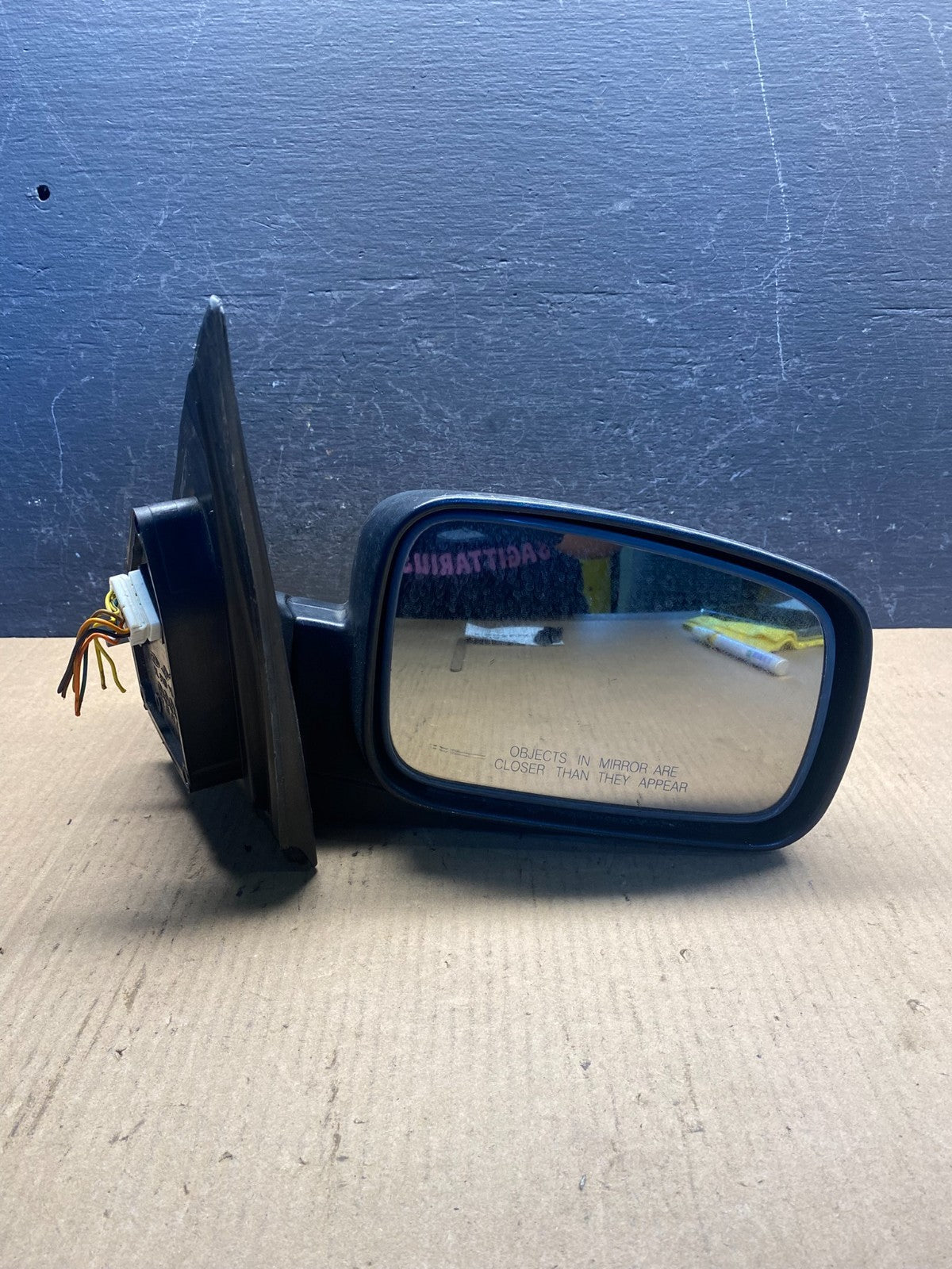 2003 to 2009 Kia Sorento Right Passenger View Door Mirror AE6352 DW7