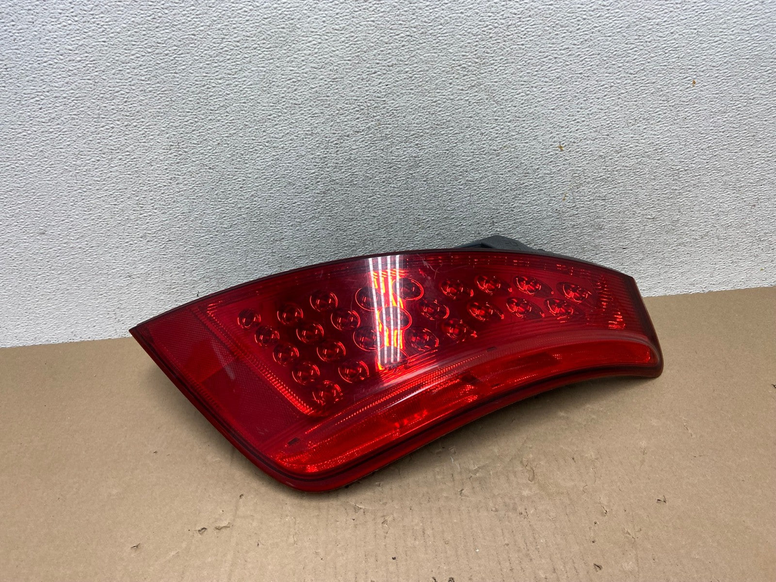 2006 to 2007 Nissan Murano Right Passenger Rh Side Tail Light AG6705 LK0