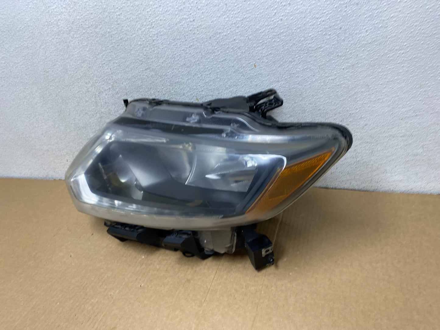 2014 2015 2016 Nissan Rogue Left Driver LH Halogen Headlight AG1987 DW1