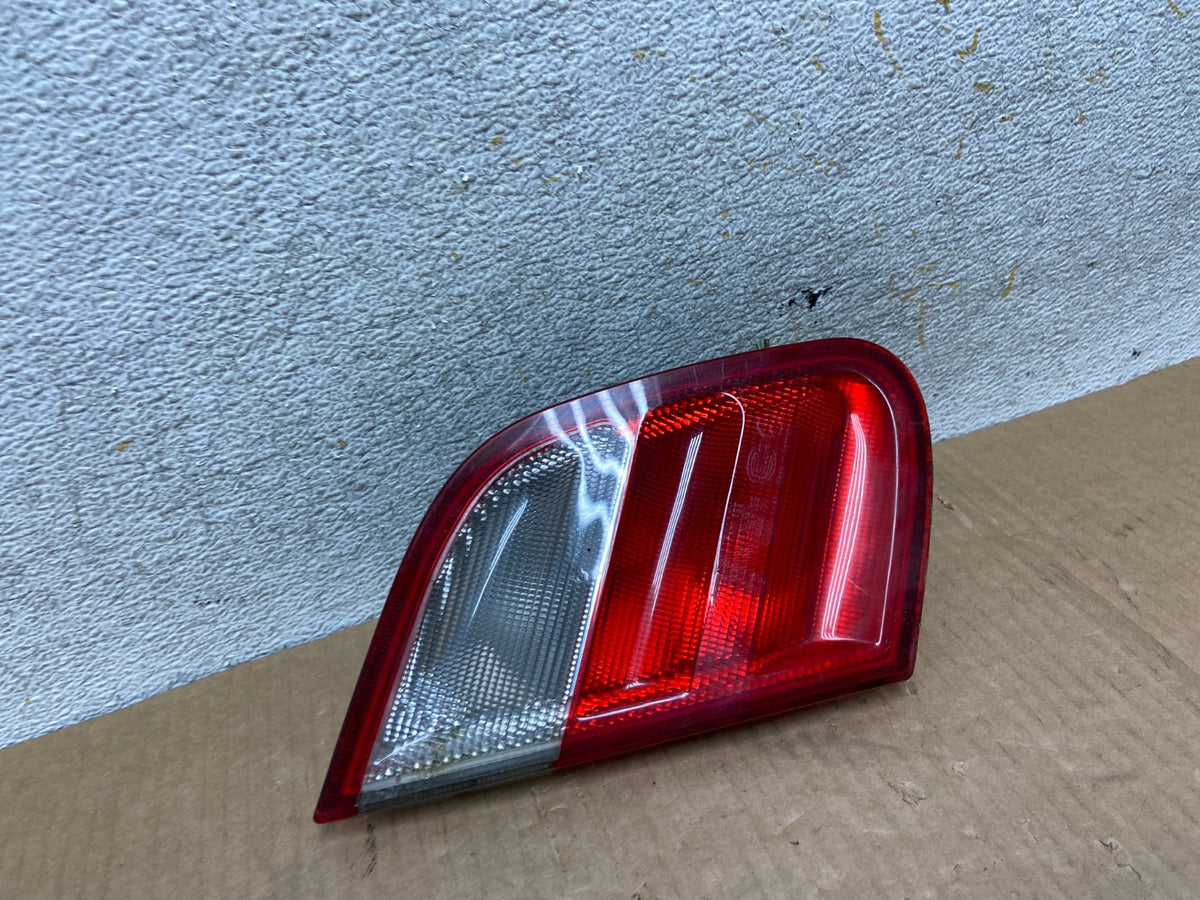 1998-2003 Mercedes Benz CLK Inner Left Driver LH Side Tail Light Lamp AI5906 LK2