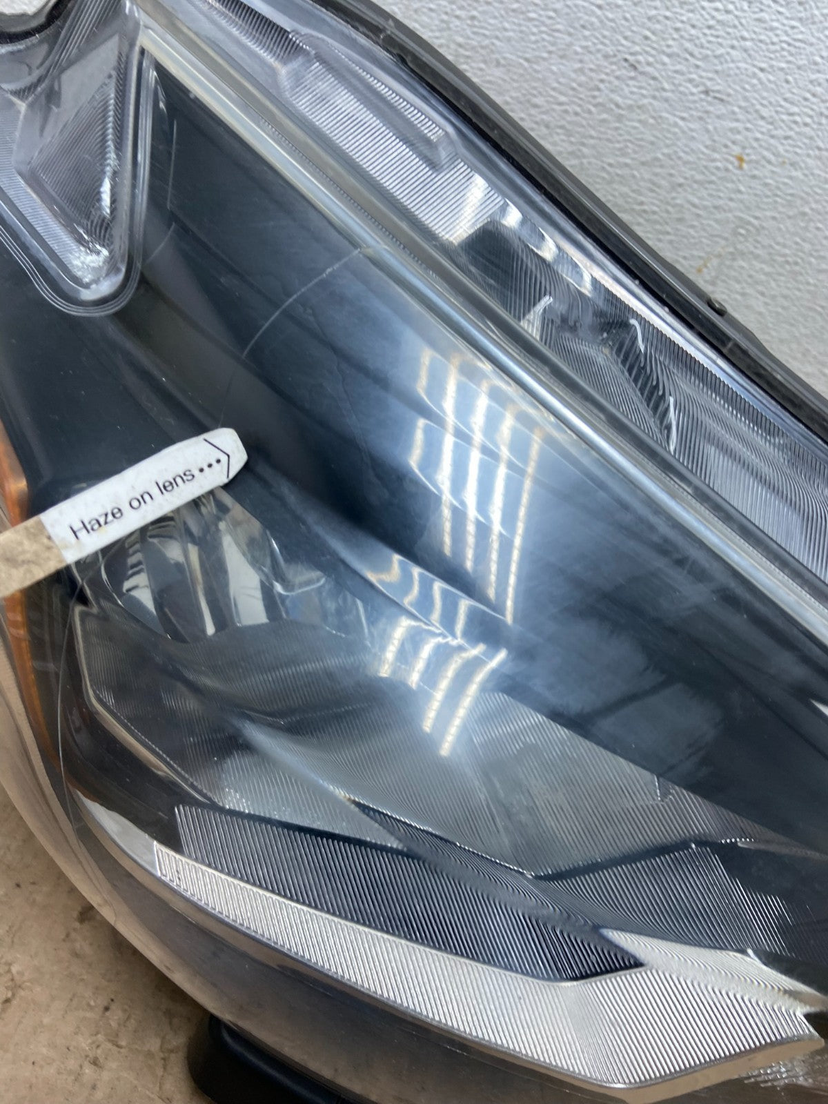 2016 - 2018 Nissan Sentra Front Right Passenger RH Halogen Headlight AD8255 DW4
