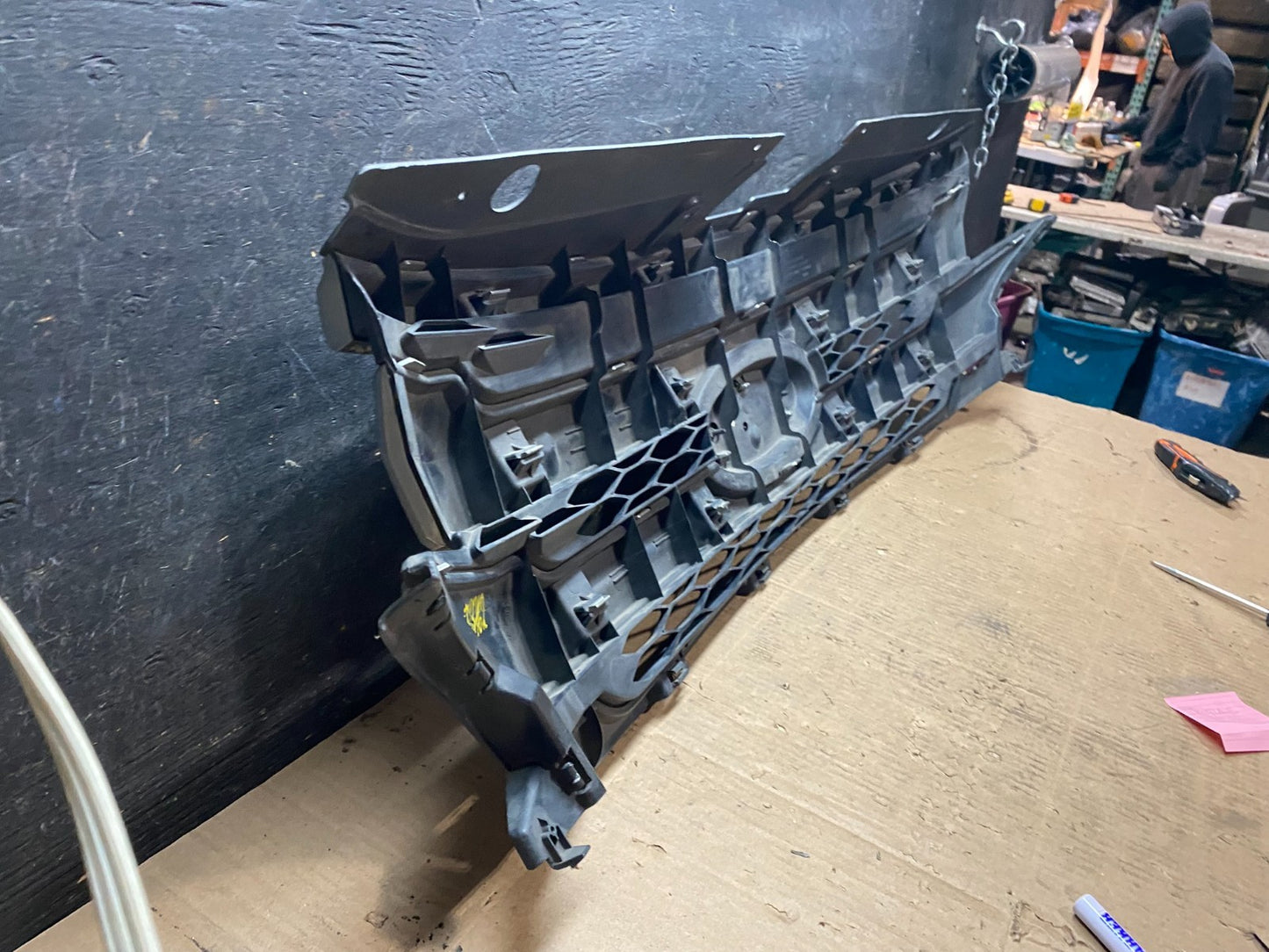 2011 2012 2013 Ford Edge Front Upper Chrome Grille Grill U6422 DG8