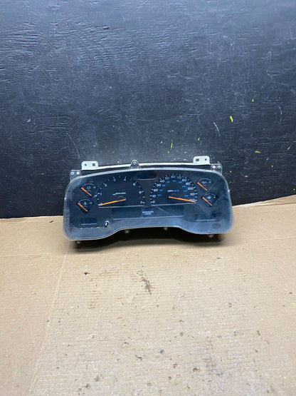 2001 2002 2003 Dodge Durango Speedometer Instrument Cluster Gauge OEM R2817 DG0