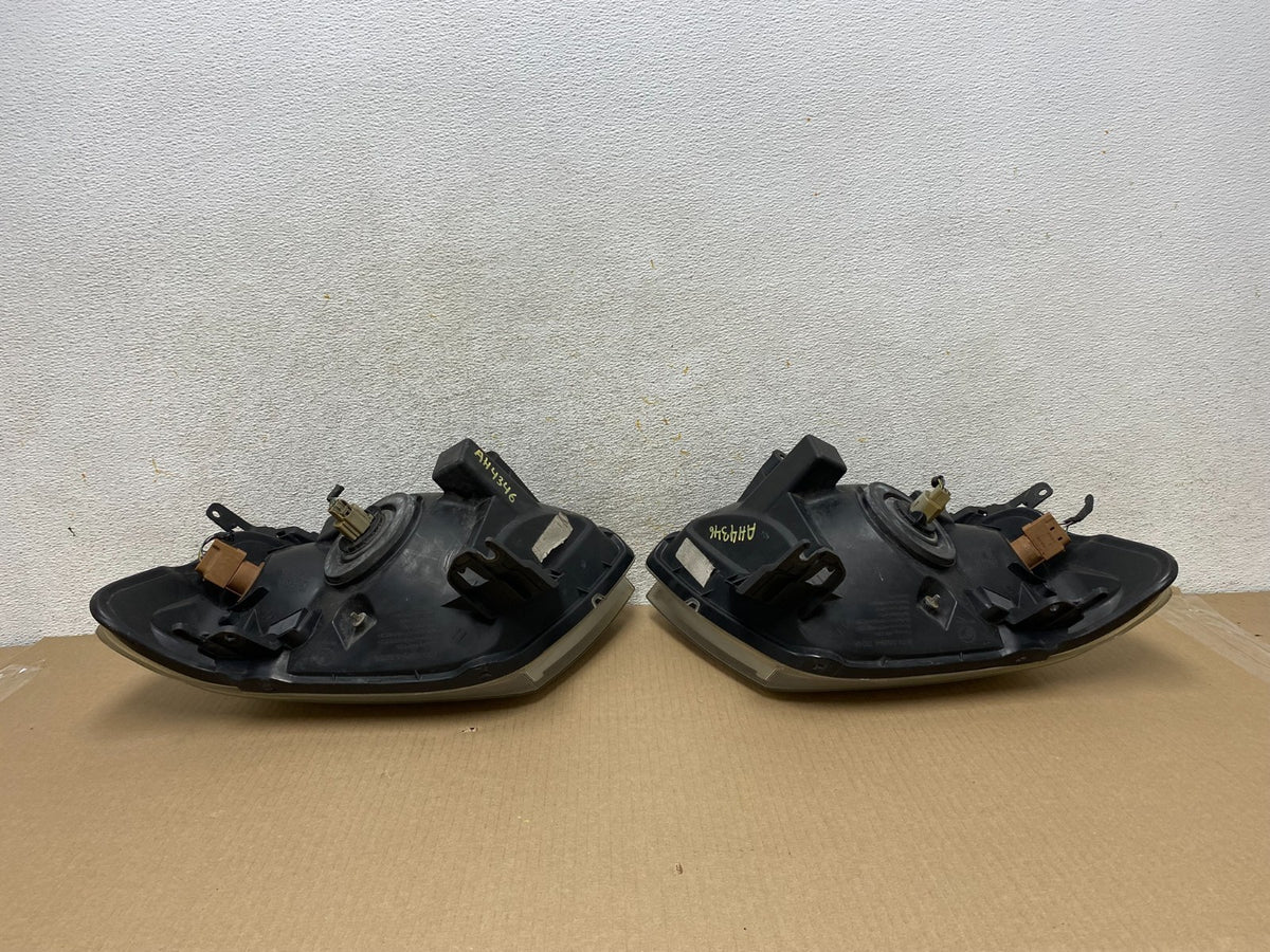 2008 to 2011 Mercury Mariner Left+Right Side Halogen Headlights AH4346 DW5