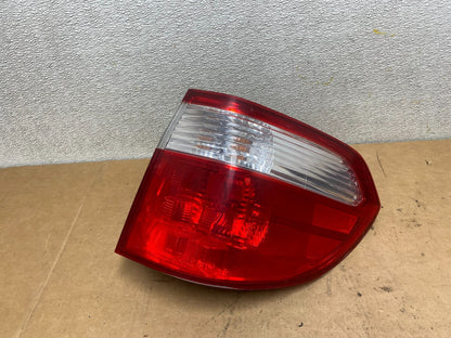 2005 2006 2007 Honda Odyssey Right Passenger RH Side Tail Light Oem X4708 DW0
