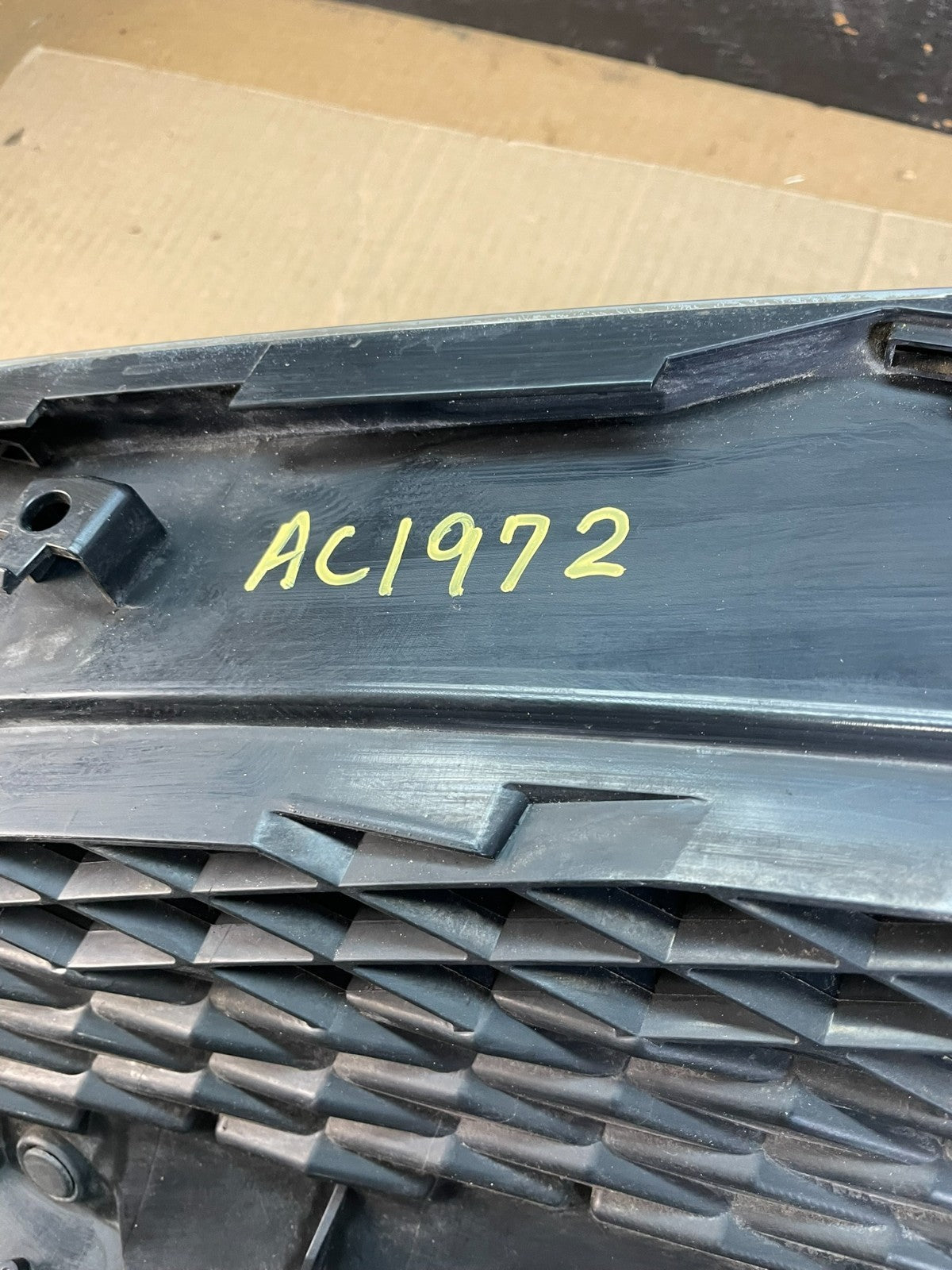 2010 2011 2012 Acura RDX Front Upper Grill Grille Oem ac1972 DG8