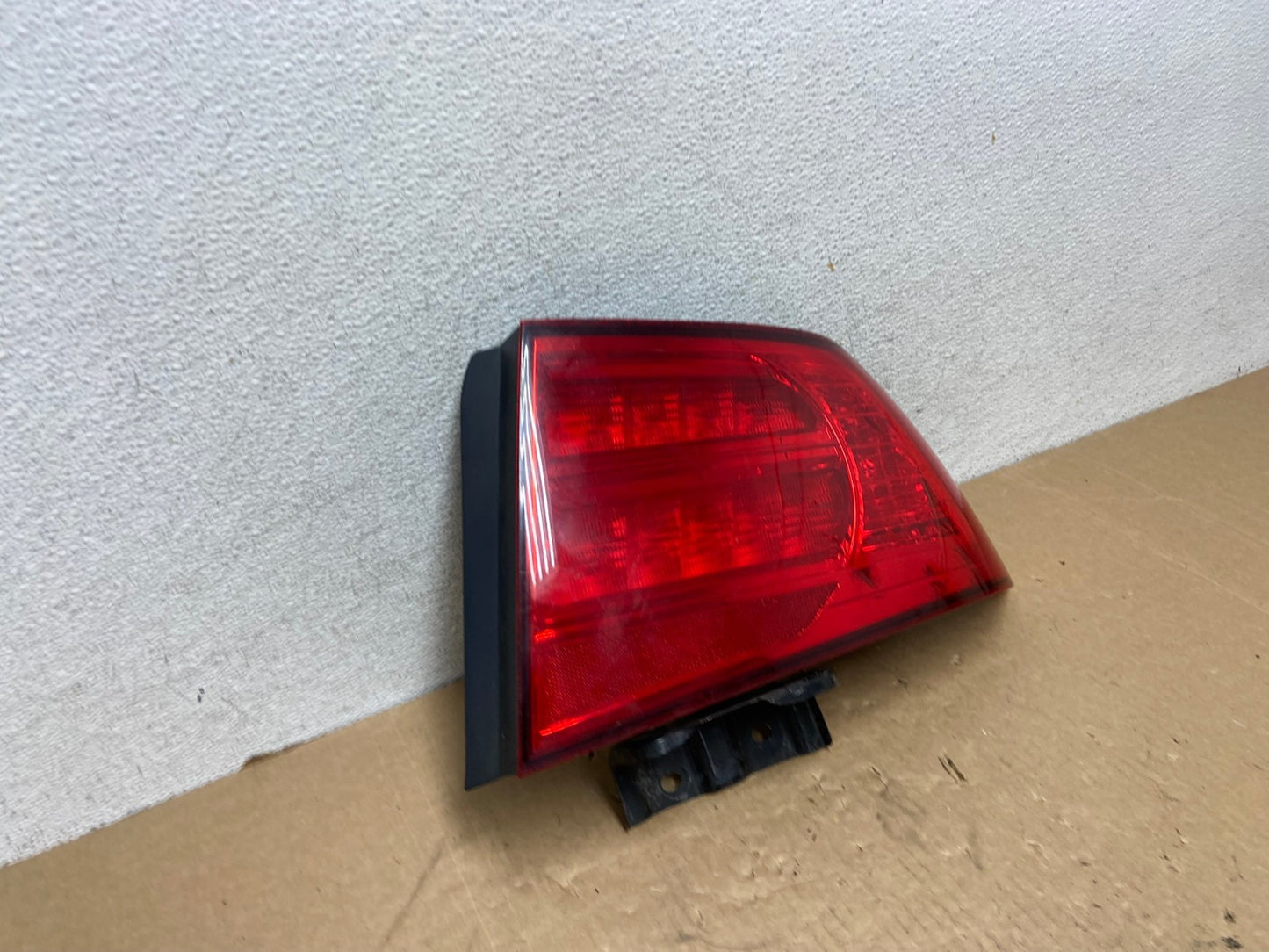 2004 2005 2006 Acura TL Right Passenger Rh Side Tail Light AG0496 LK2