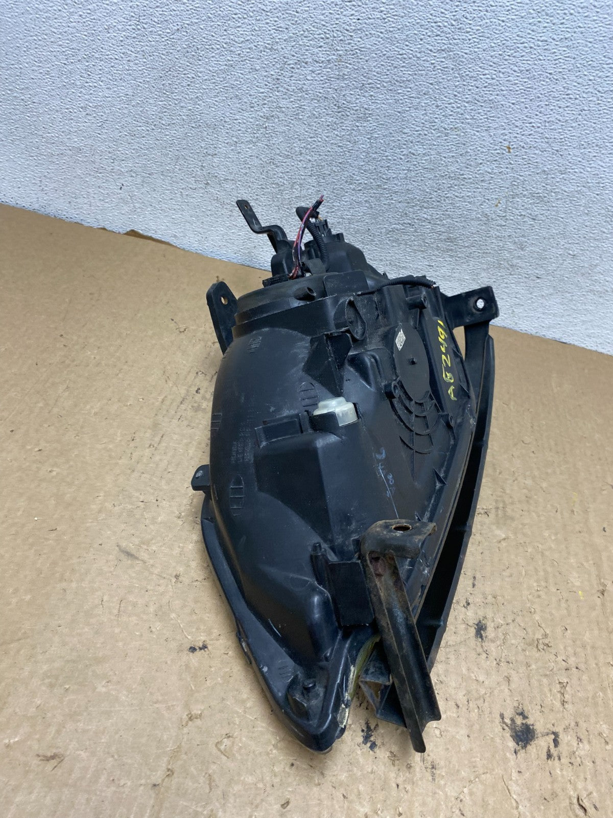 2001 - 2003 Honda Civic Coupe Headlight Halogen Right Passenger Rh AG2491 DW8