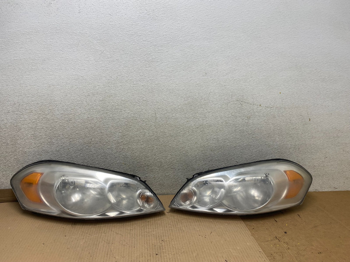 2006 - 2013 Chevrolet Impala Left+Right Set Headlights Halogen U2600 DW0