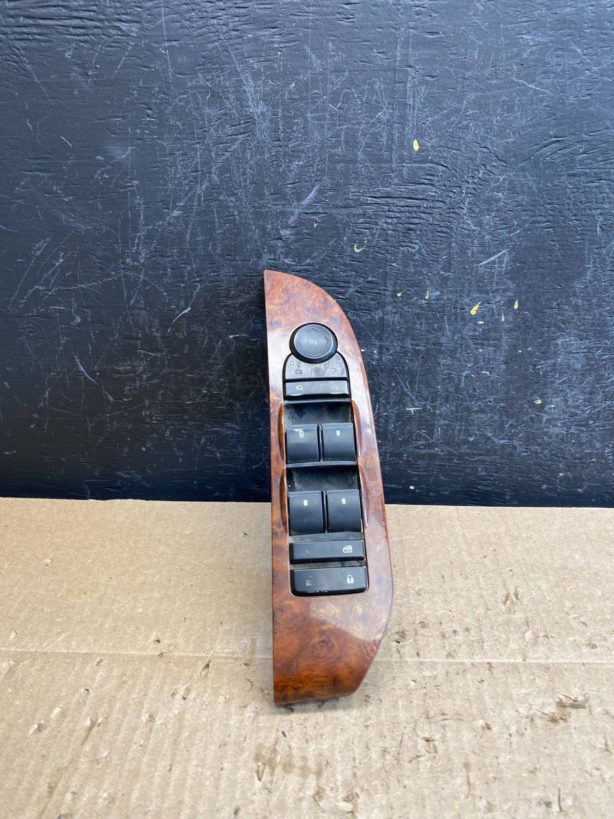 2007-2013 Chevy Suburban Tahoe Yukon Front Left Driver Window Switch AC9163 DG0