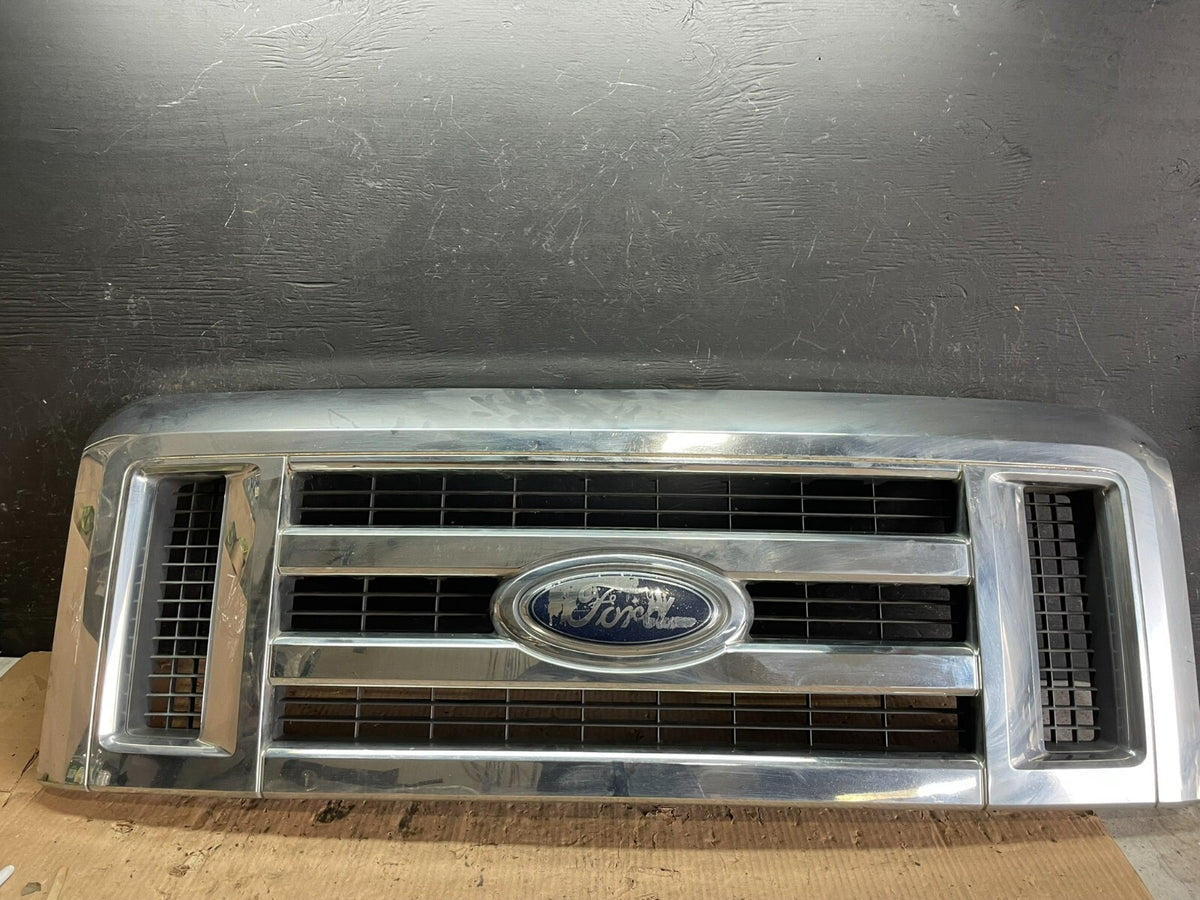 2008 to 2014 Ford Econoline E150 E250 Front Upper Chrome Grill Grille M2981 DG0