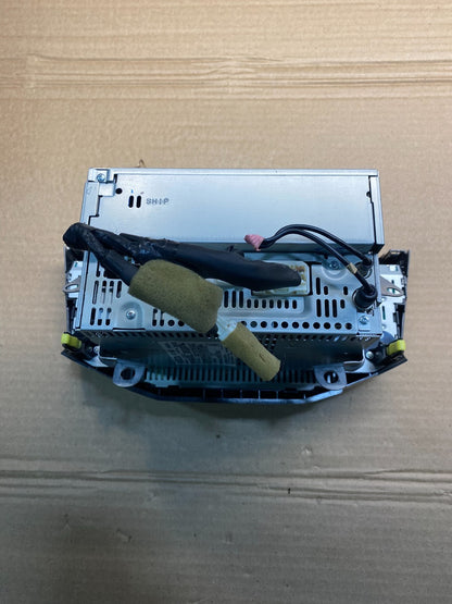 2004 2005 2006 Lexus RX330 Radio Casette AM-FM CD Player AA3242 DG5