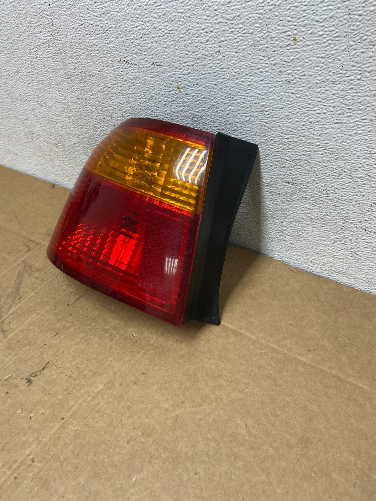 1999 2000 Honda Civic Sedan Left Side Tail Light AD6230 DW1