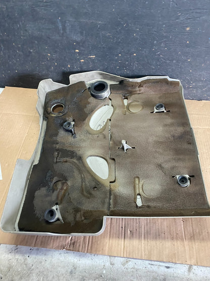 2004 to 2007 Cadillac CTS 3.6L Plastic Engine Cover Shield Q0537 DG7