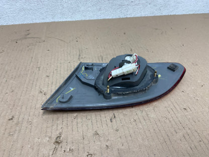 1998-2000 Toyota Corolla Left Driver LH Side Inner Tail light AE7302 LK6