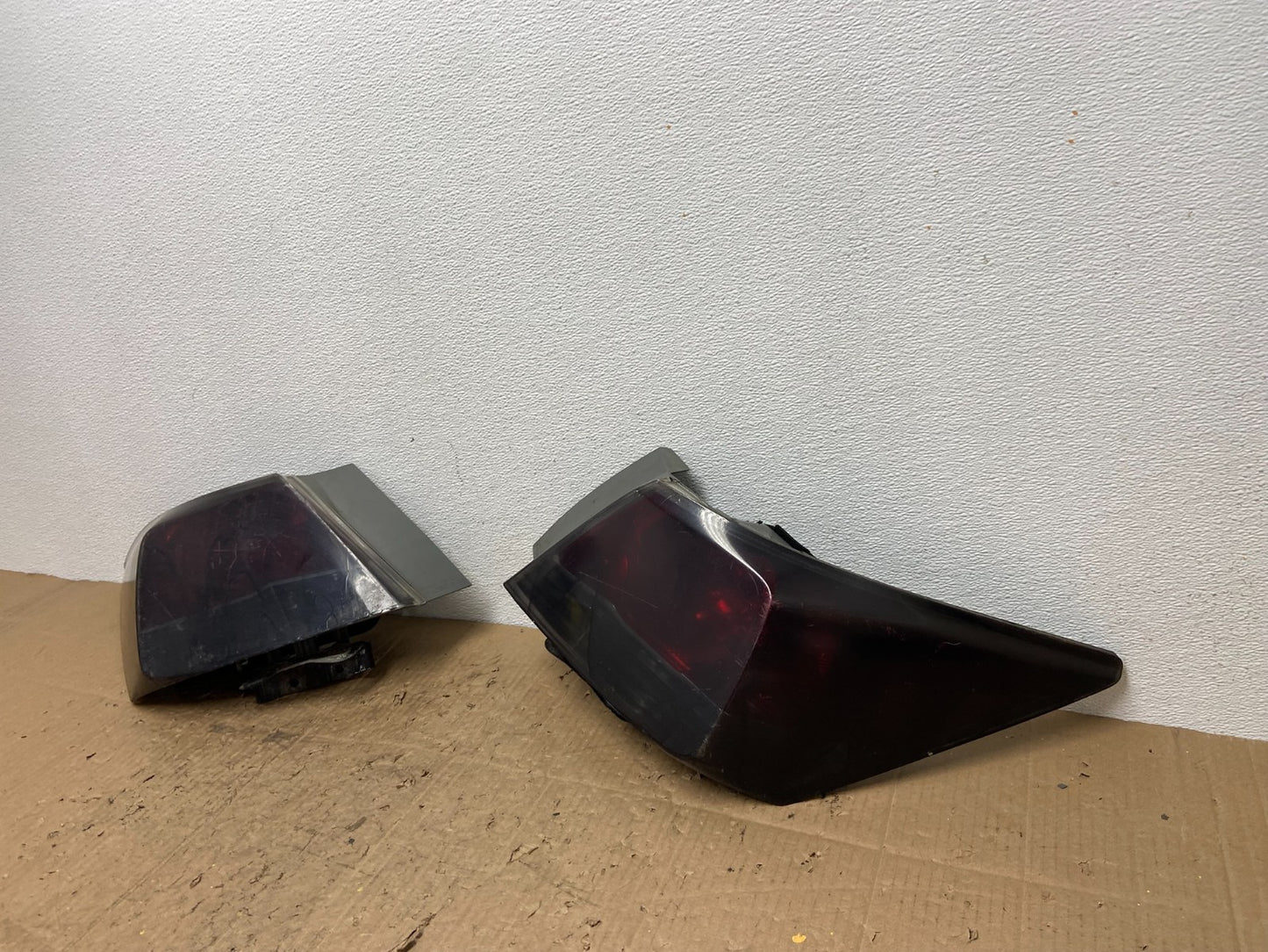 2008 to 2012 Honda Accord Sedan Tail Lights Left+Right Side AB9881 DW1