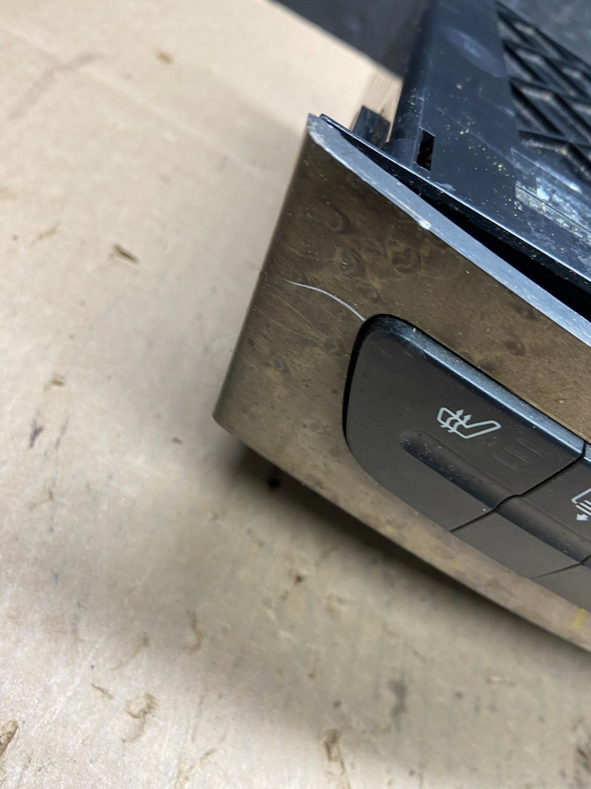 2006-2011 Mercedes W211 E350 E500 Center Console Switch Control Unit u3166 DG1