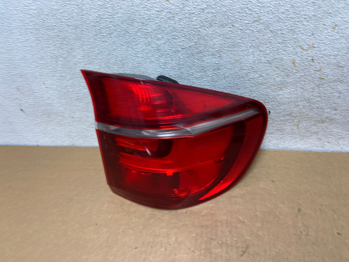 2011 2012 2013 Bmw X5 E70 Right Passenger Side Rh Tail Light AI3378 LK1