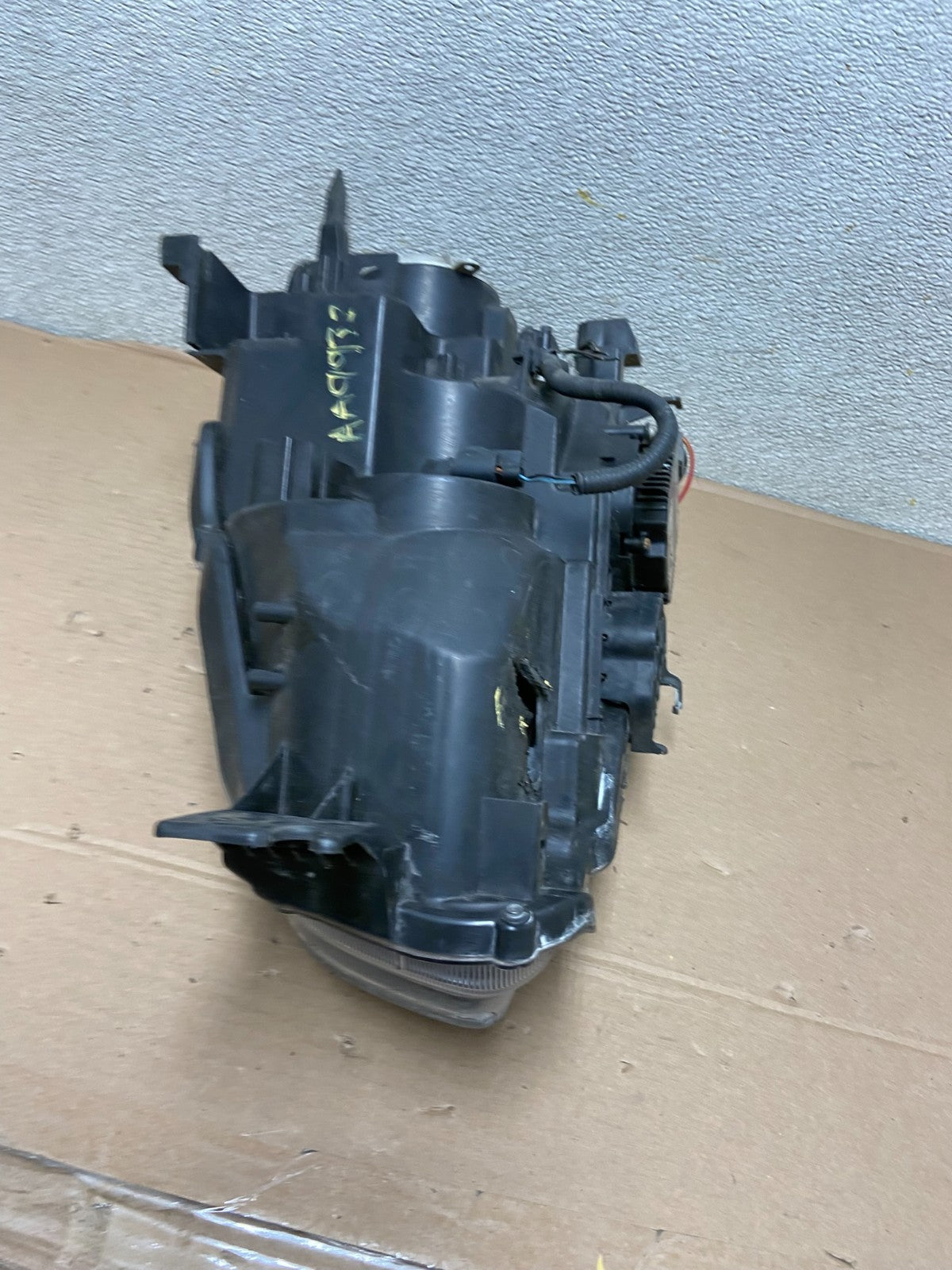 2009 - 2014 Nissan Maxima Headlight Right Passenger Xenon HID Oem AA9932 DW9
