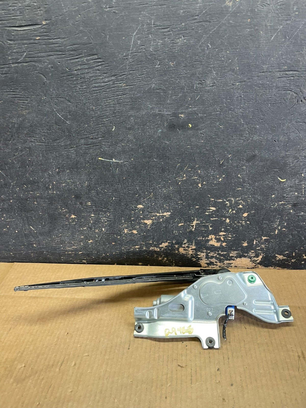 2010 to 2013 Subaru Forester Rear Windshield Washer Wiper Motor AB28445