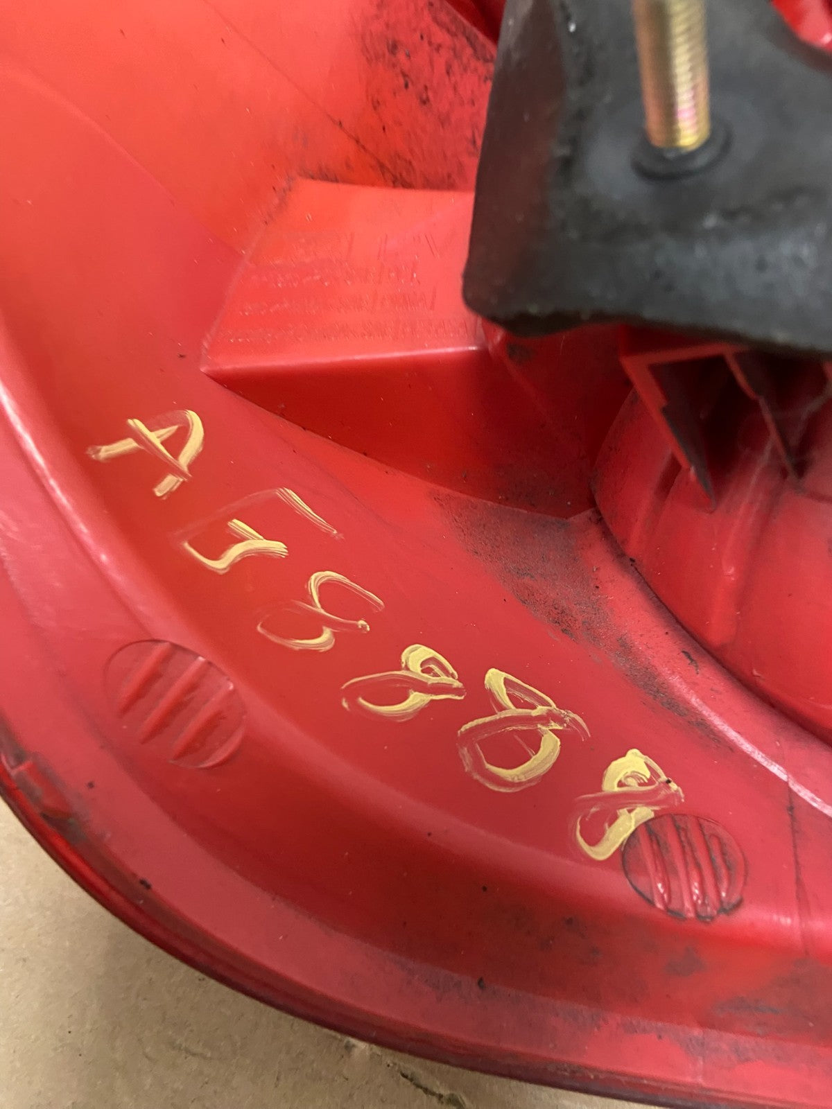 2005 2006 2007 Scion TC Tail Light Right Passenger Rh Side AG8888 DW6