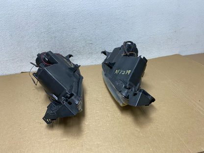 2004 to 2009 Mazda 3 Sedan Left+Right Side Halogen Headlights AF7319 DW14