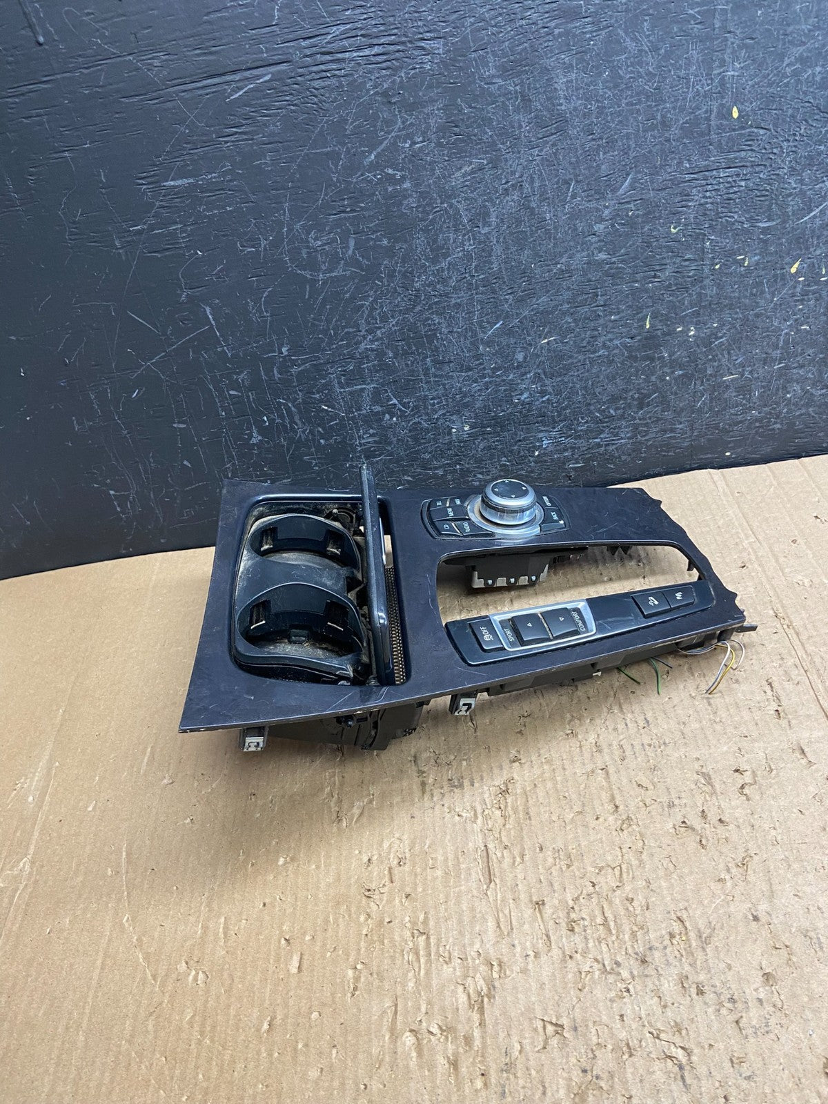 2009 to 2012 BMW 740i 750i F01 Center Shifter Console Trim Cup Switch AF1465 DG1