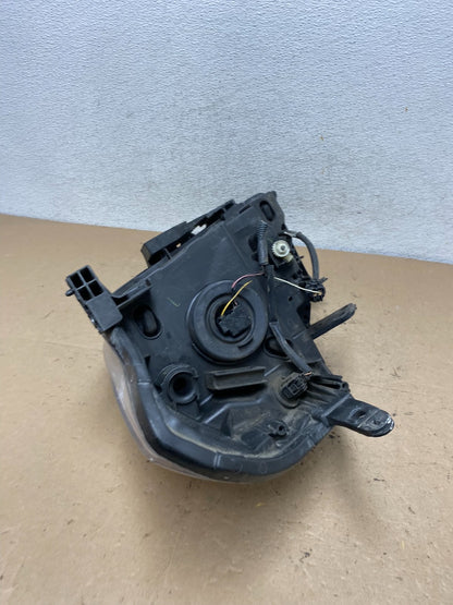 2008 to 2012 Nissan Versa Headlight Right Passenger Rh Side AF5092 DW6