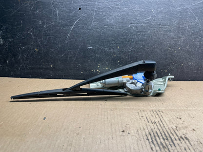 2010 to 2013 Subaru Forester Rear Windshield Washer Wiper Motor u9263 DG3
