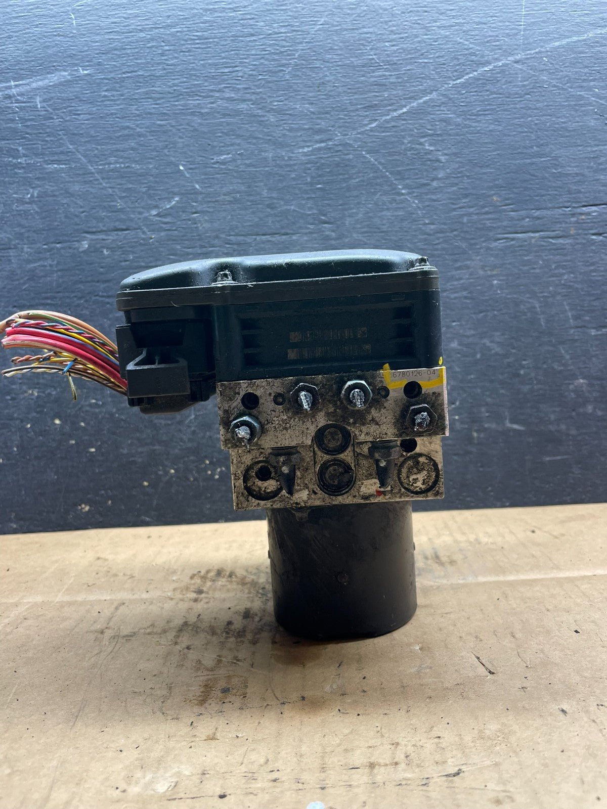 2007 to 2013 BMW X5 E70 ABS Anti-Lock Brake Pump Module OEM T2671 DG3