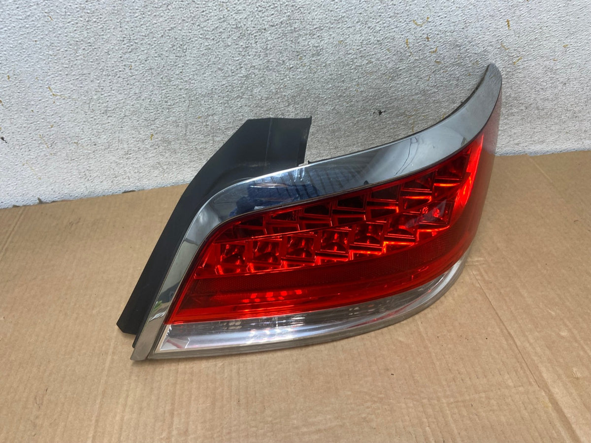 2010 to 2013 Buick Lacrosse Right Passenger RH Side Tail Light AI6886 LK2