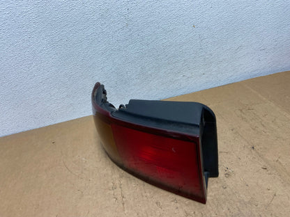 1995 - 1996 Toyota Camry Sedan Left Driver Side Lh Tail Light Lamp AD0600 LK1